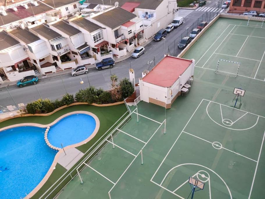 Apartament Flamingo Z Basenem 托雷维耶哈 外观 照片